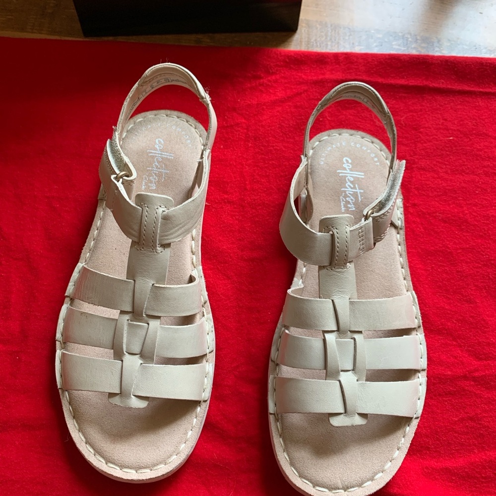 Clarks Blake Jewel Cream Leather Sandals 5 1/2